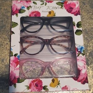 NIB BETSEY JOHNSON reading Glasses